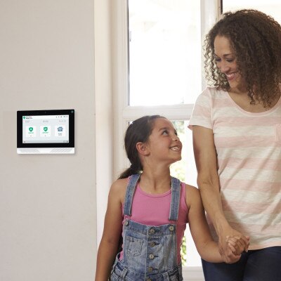 2GIG EDGE Security Panel with 7" Touchscreen, Verizon