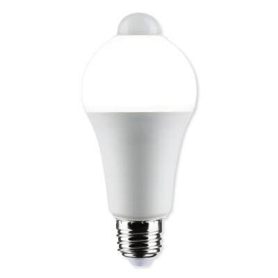 SATCO LED PIR Sensor Lamp, A19, 5000K