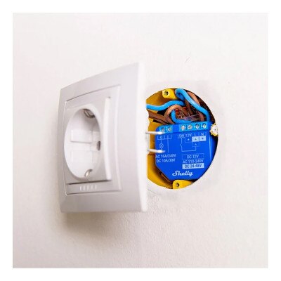 Shelly Wi-Fi Plus 1 with Dry Contacts