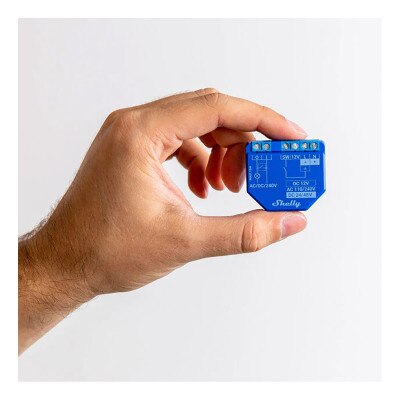 Shelly Wi-Fi Plus 1 with Dry Contacts